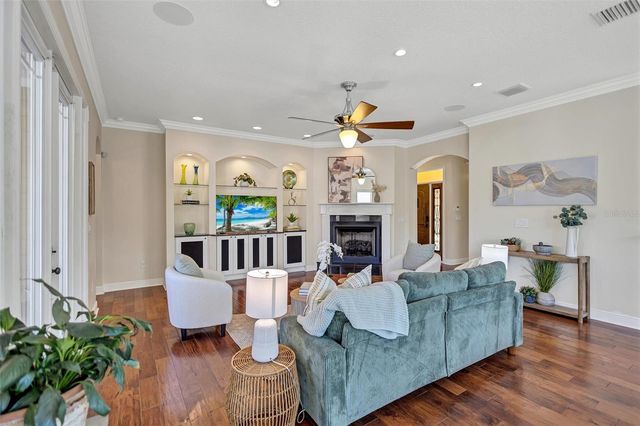 333 W SOUTH AVENUE, Tampa, FL 33603