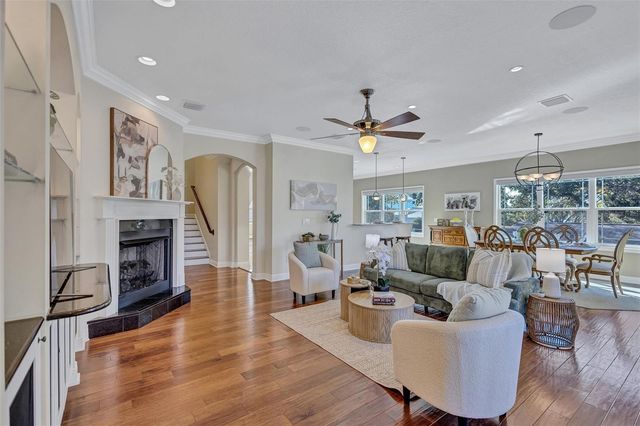 333 W SOUTH AVENUE, Tampa, FL 33603