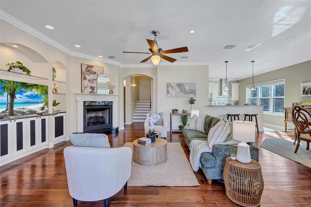 333 W SOUTH AVENUE, Tampa, FL 33603