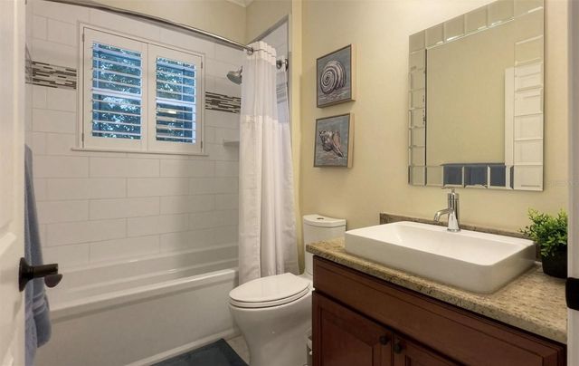 333 W SOUTH AVENUE, Tampa, FL 33603