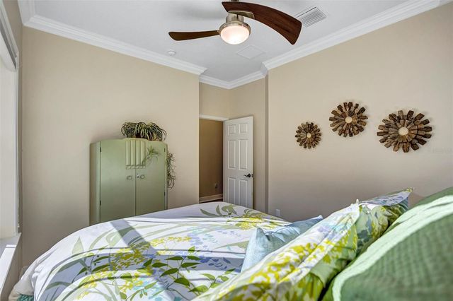 333 W SOUTH AVENUE, Tampa, FL 33603