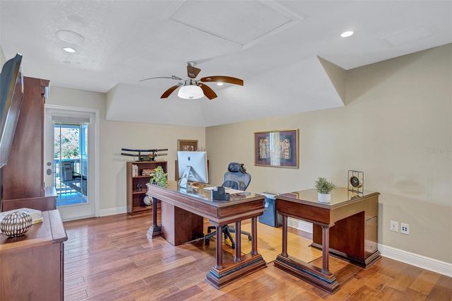 333 W SOUTH AVENUE, Tampa, FL 33603