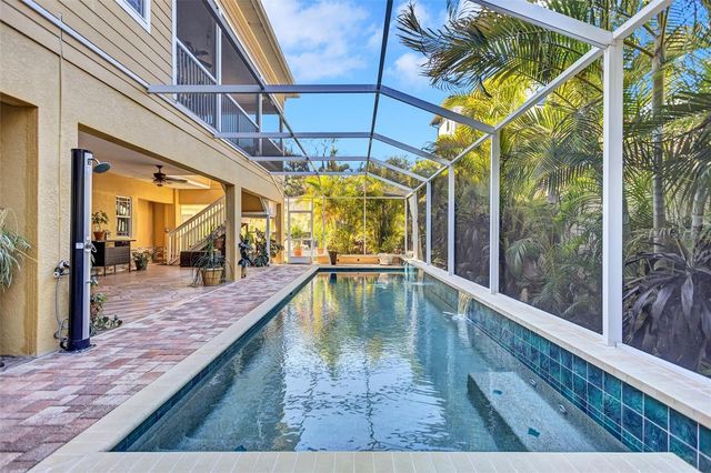 333 W SOUTH AVENUE, Tampa, FL 33603