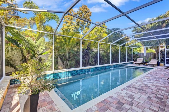 333 W SOUTH AVENUE, Tampa, FL 33603