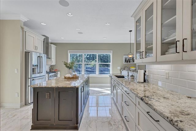 333 W SOUTH AVENUE, Tampa, FL 33603