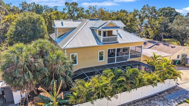 333 W SOUTH AVENUE, Tampa, FL 33603
