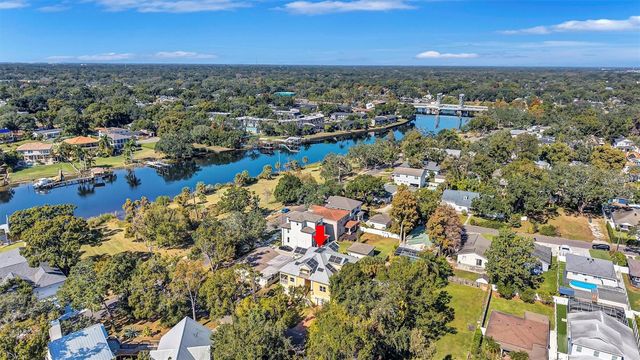 333 W SOUTH AVENUE, Tampa, FL 33603