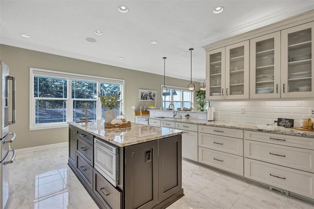 333 W SOUTH AVENUE, Tampa, FL 33603