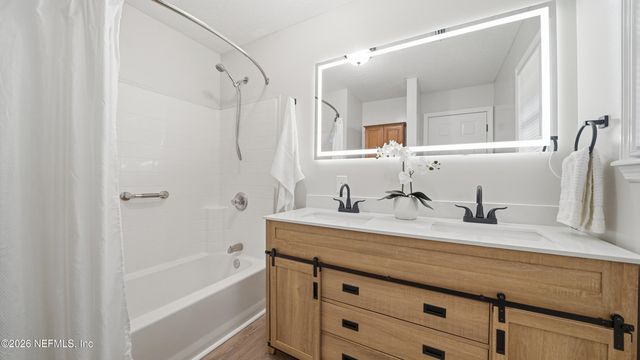 7941 SYCAMORE Street, Jacksonville, FL 32219