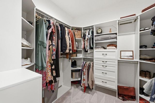 2464 Solara Lane, Vista, CA 92081