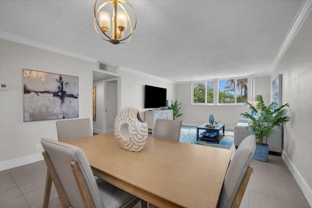 601 N OCEAN Boulevard 202, Boca Raton, FL 33432