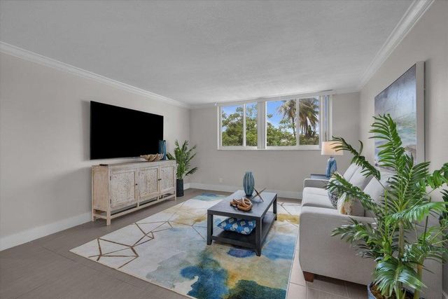 601 N OCEAN Boulevard 202, Boca Raton, FL 33432