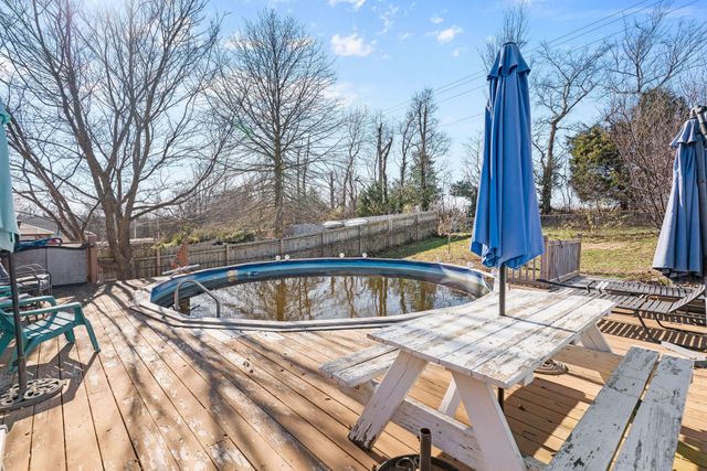 2605 S Lotus Street, Ozark, MO 65721