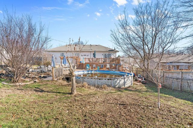 2605 S Lotus Street, Ozark, MO 65721