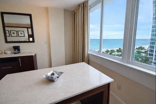 19201 Collins Ave 707, Sunny Isles Beach, FL 33160