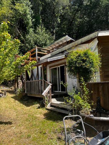 79005 Highway 271 None, Piercy, CA 95587