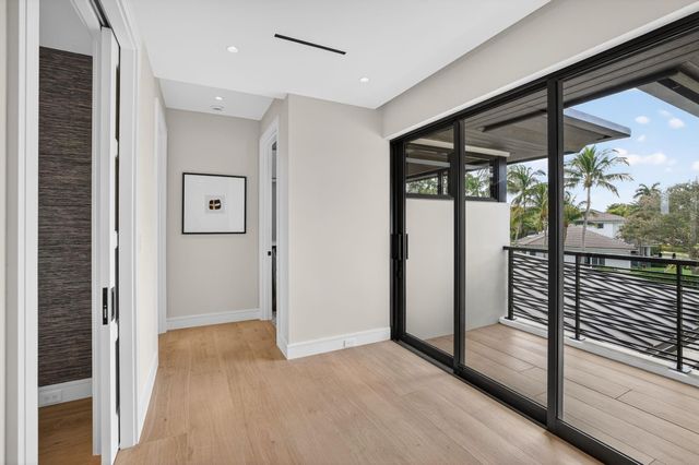 1918 Intracoastal Drive, Fort Lauderdale, FL 33305