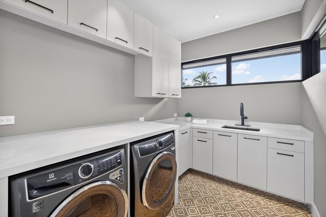 1918 Intracoastal Drive, Fort Lauderdale, FL 33305