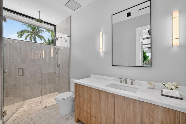 1918 Intracoastal Drive, Fort Lauderdale, FL 33305