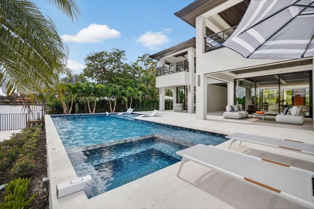 1918 Intracoastal Drive, Fort Lauderdale, FL 33305