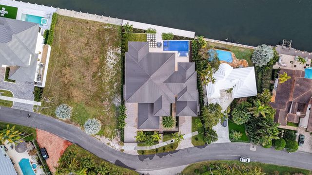 1918 Intracoastal Drive, Fort Lauderdale, FL 33305