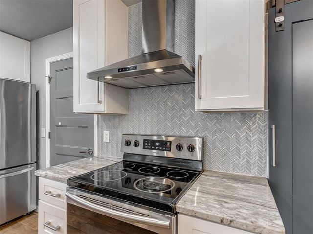9927 Georgia Avenue, The Village, OK 73120