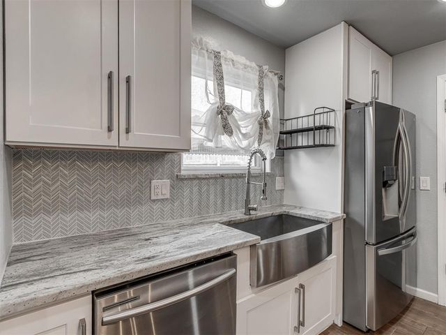 9927 Georgia Avenue, The Village, OK 73120