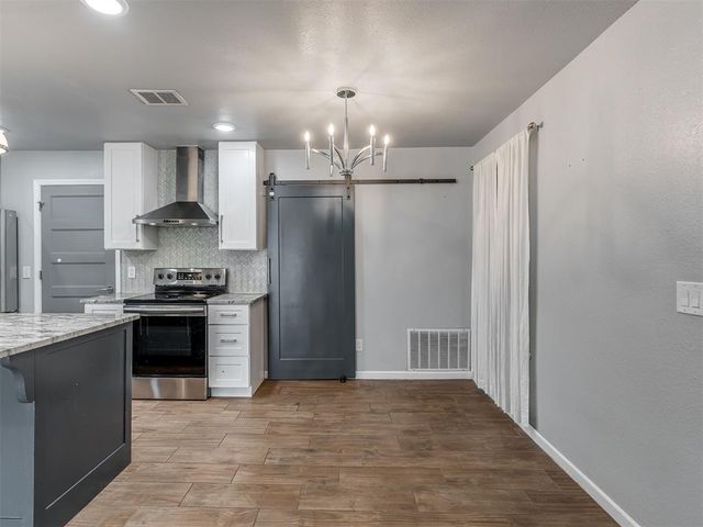 9927 Georgia Avenue, The Village, OK 73120