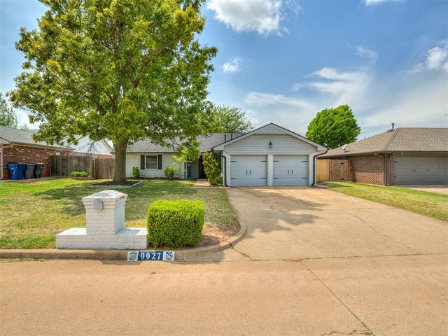 9927 Georgia Avenue, The Village, OK 73120
