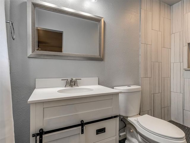 9927 Georgia Avenue, The Village, OK 73120