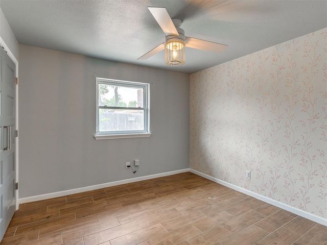 9927 Georgia Avenue, The Village, OK 73120