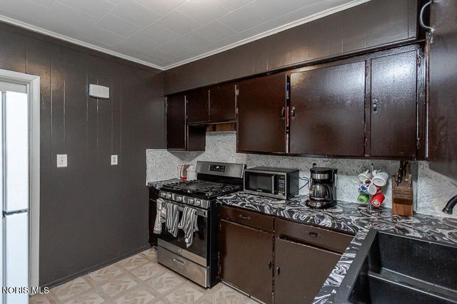 119 Gradolph Street, Toledo, OH 43612