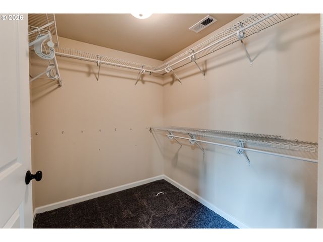 362 CAMRIN Loop, Creswell, OR 97426