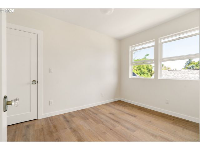 1513 Ne LIBERTY St, Portland, OR 97211