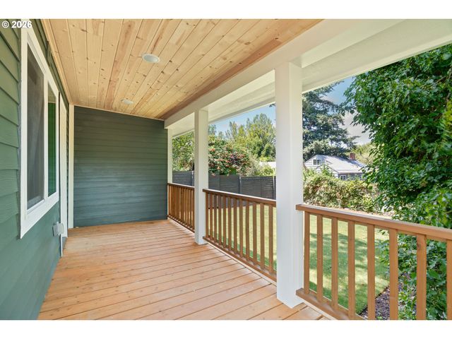 1513 Ne LIBERTY St, Portland, OR 97211