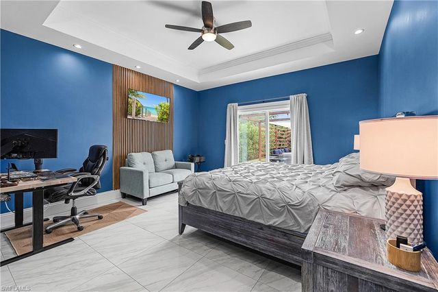 2322 Trafalgar PKWY, Cape Coral, FL 33991