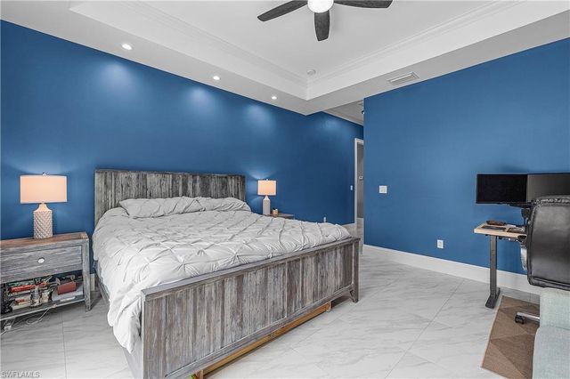 2322 Trafalgar PKWY, Cape Coral, FL 33991