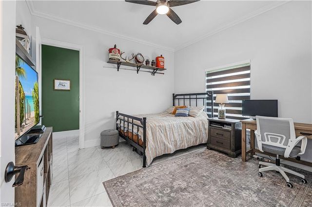 2322 Trafalgar PKWY, Cape Coral, FL 33991