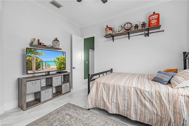 2322 Trafalgar PKWY, Cape Coral, FL 33991