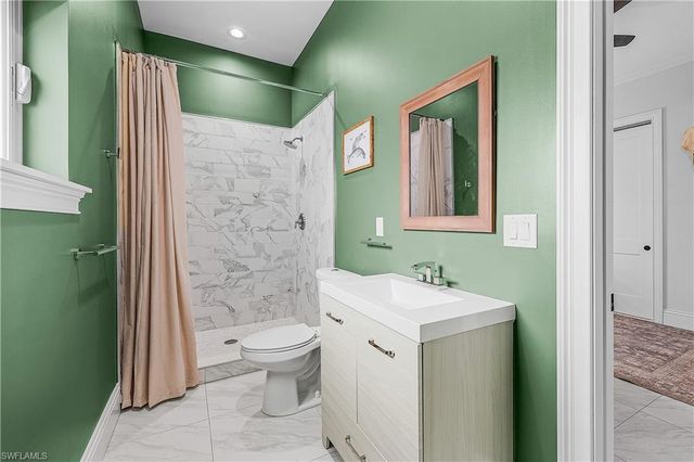 2322 Trafalgar PKWY, Cape Coral, FL 33991