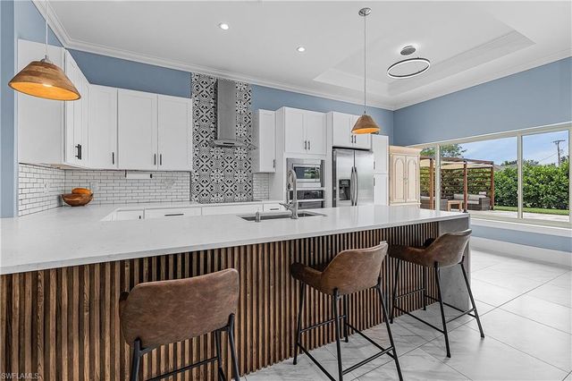 2322 Trafalgar PKWY, Cape Coral, FL 33991