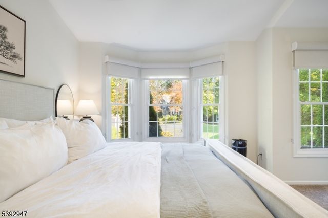 83 Laurelwood Ct, Rockaway Twp., NJ 07866