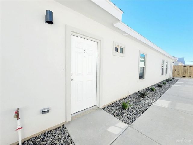 1404 Petri Drive 1, Weslaco, TX 78596