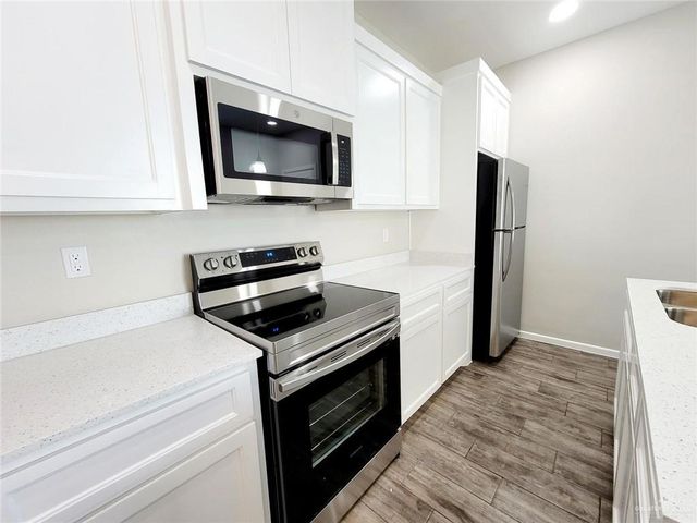 1404 Petri Drive 1, Weslaco, TX 78596