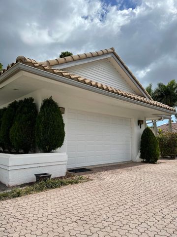 21156 Ormond Court, Boca Raton, FL 33433