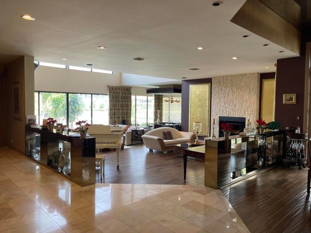 21156 Ormond Court, Boca Raton, FL 33433