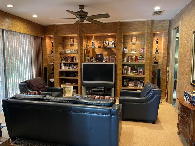 21156 Ormond Court, Boca Raton, FL 33433