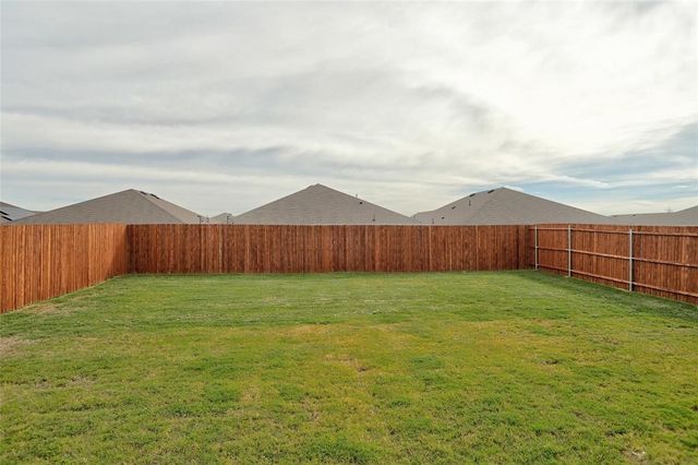 6517 Waterfall Lane, Princeton, TX 75407