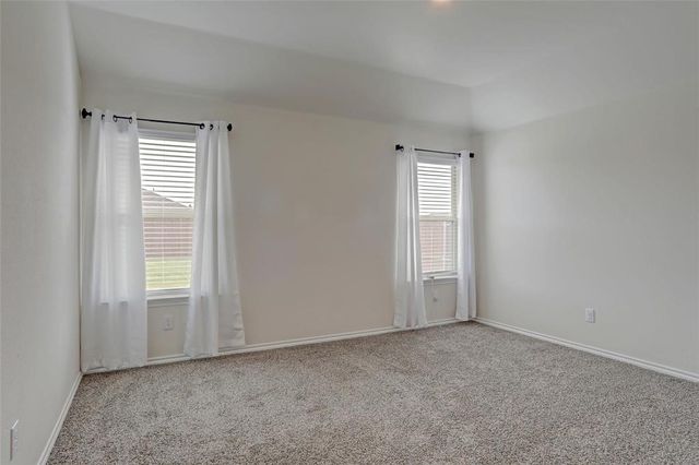 6517 Waterfall Lane, Princeton, TX 75407