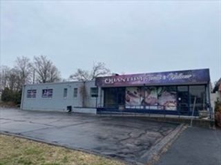 549 Central Ave, Seekonk, MA 02771